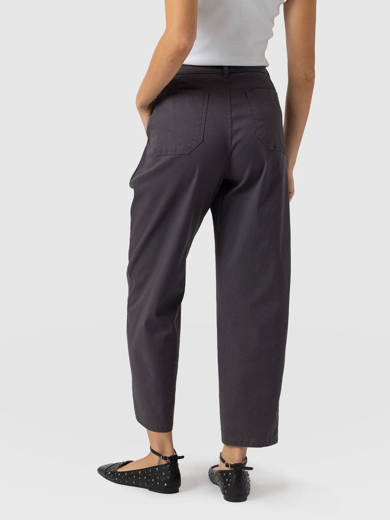 Alma Barrel Leg Chino - Charcoal