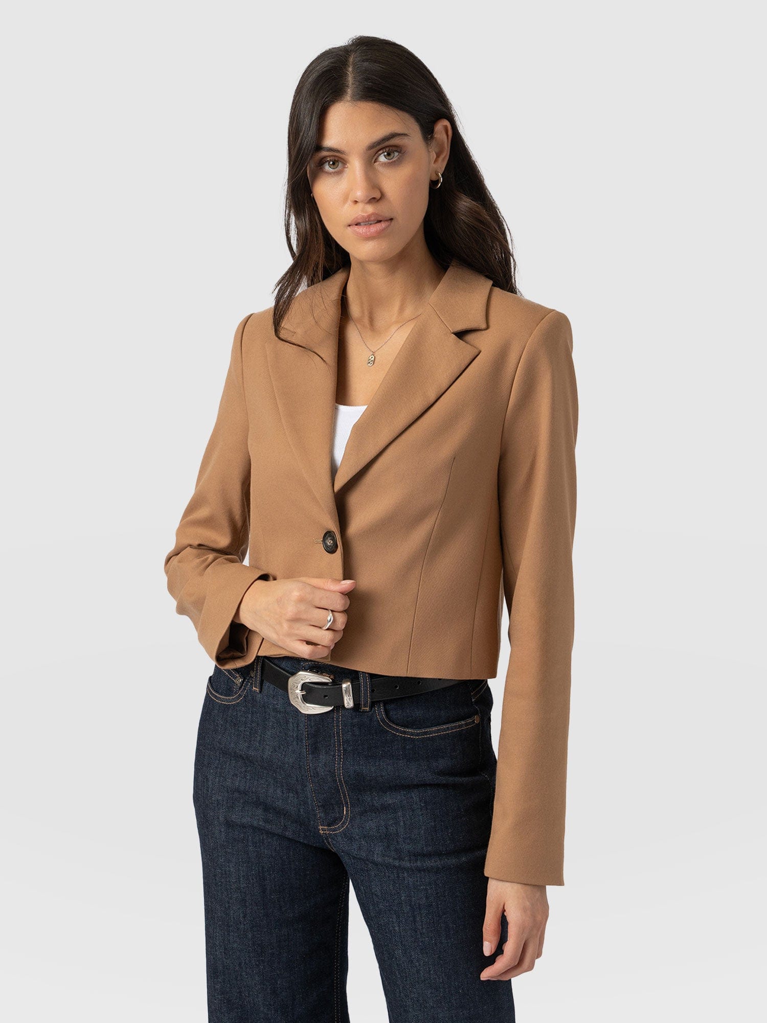 Astrid Crop Blazer Camel - Women's Blazers | Saint + Sofia® UK