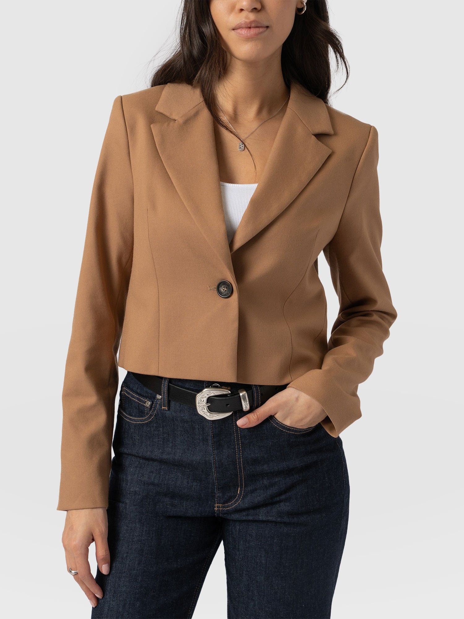 Astrid Crop Blazer Camel - Women's Blazers | Saint + Sofia® UK