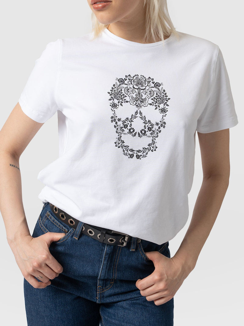 Boyfriend Tee - White Skull