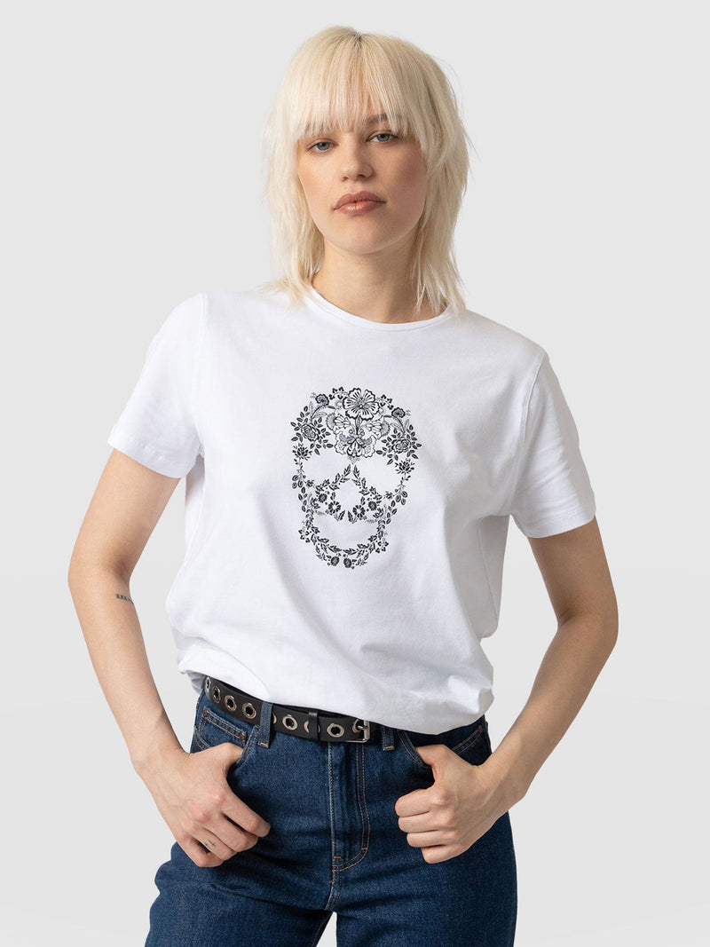 Boyfriend Tee - White Skull