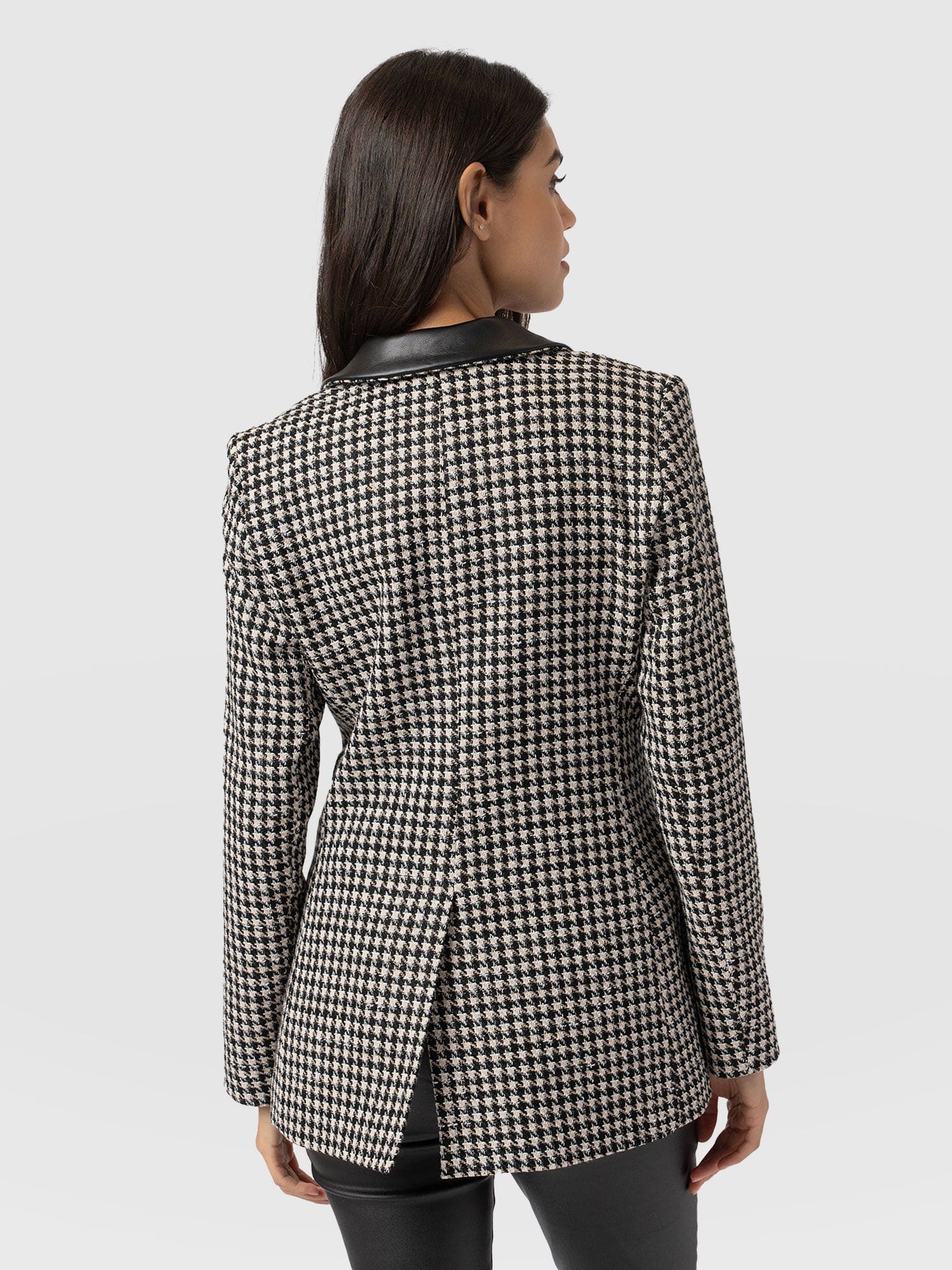 Cambridge Blazer Houndstooth - Women's Blazers | Saint + Sofia® UK
