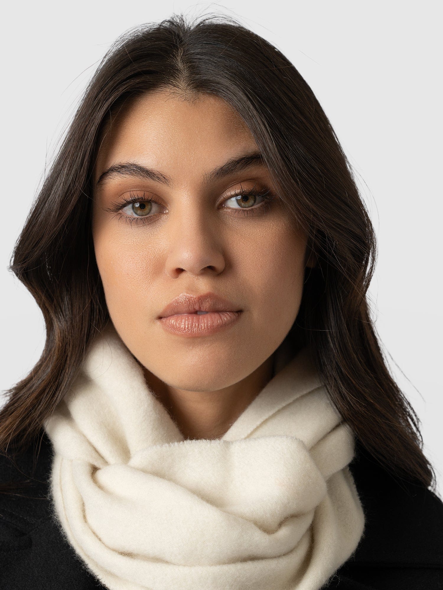 Cashmere Scarf Cream - Women's Scarves | Saint + Sofia® UK