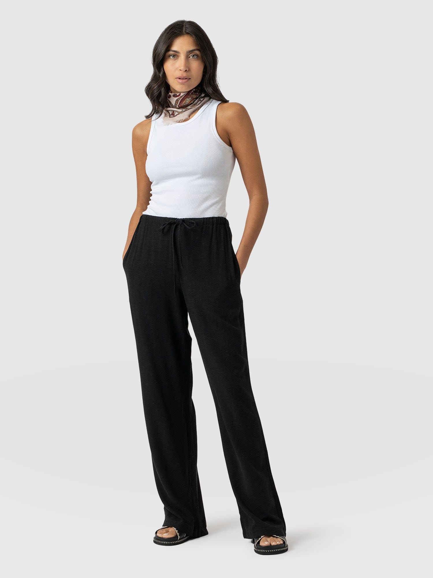 Corinne Linen Pant - Black