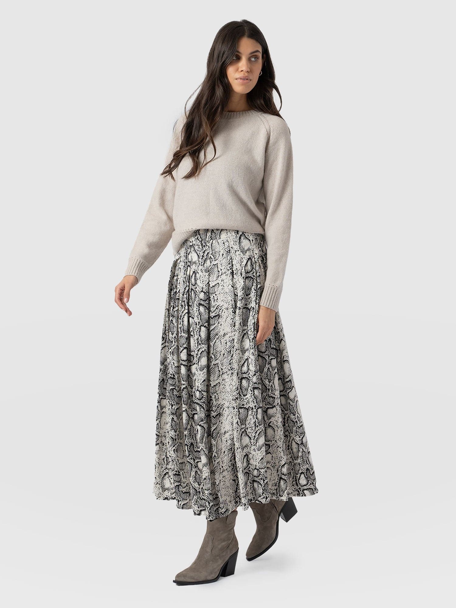 Eliza Pleated Skirt Cream Snake  - Women's Skirts | Saint + Sofia® UK