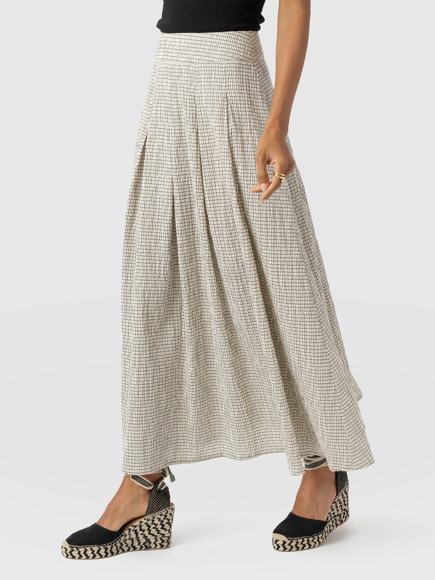 Eliza Pleated Skirt - Gingham - Women's Skirts | Saint + Sofia® UK