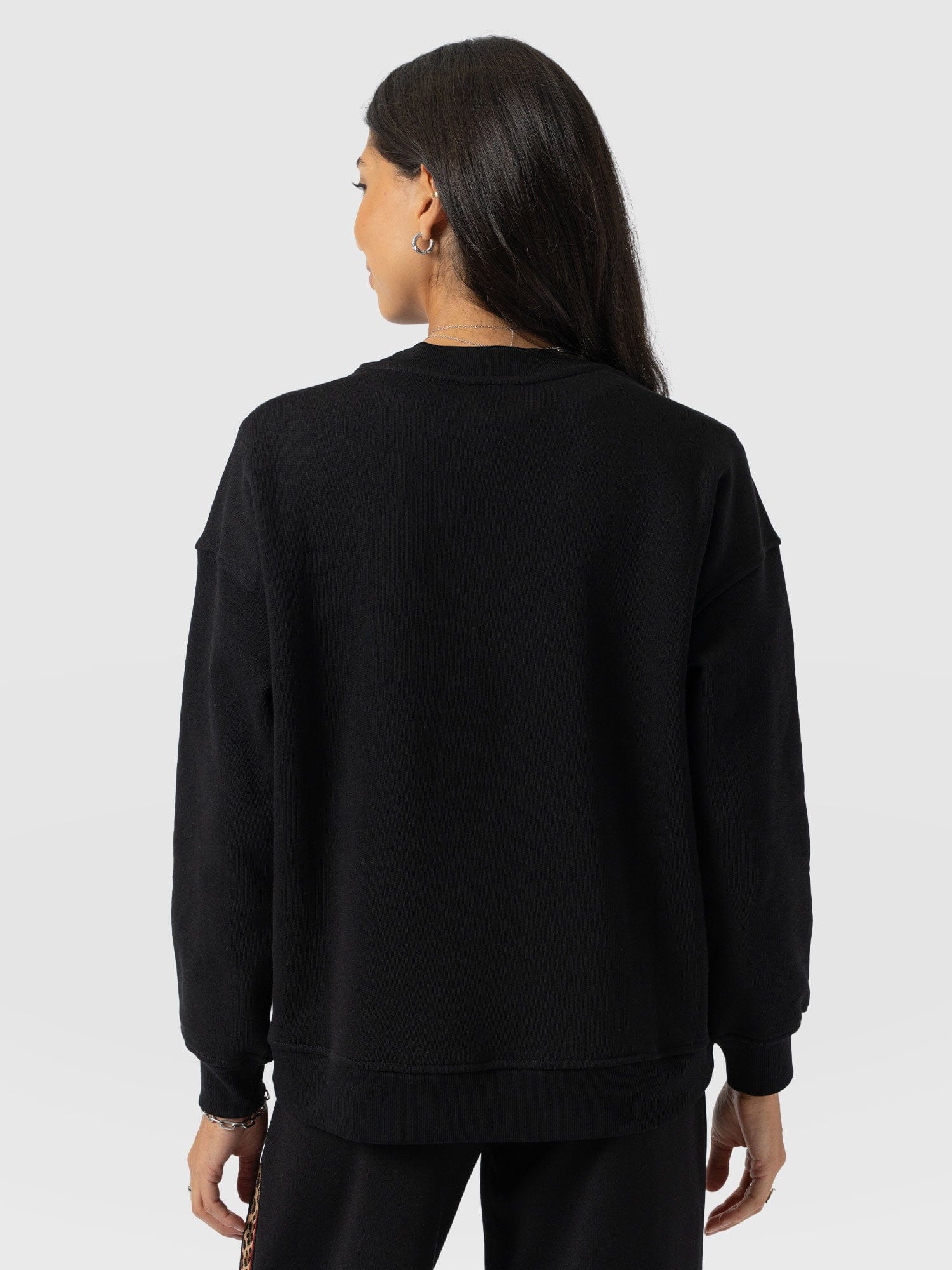 Ennis Sweatshirt - Black - Leopard