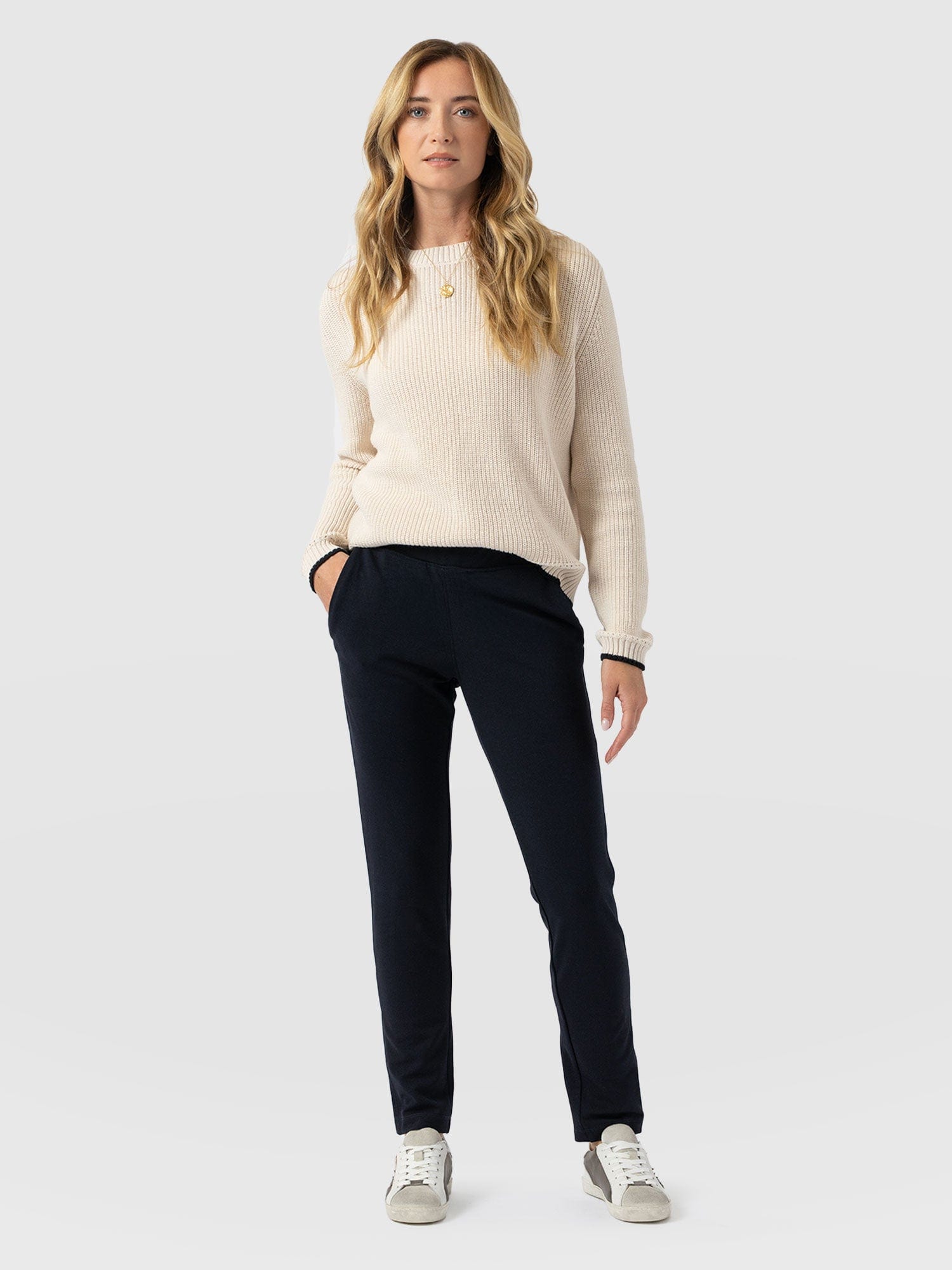 Finsbury Pant Navy - Women's Trousers | Saint + Sofia® UK