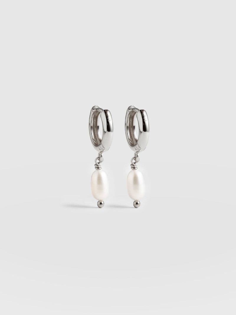 Jacqueline Pearl Huggie Earrings - Silver