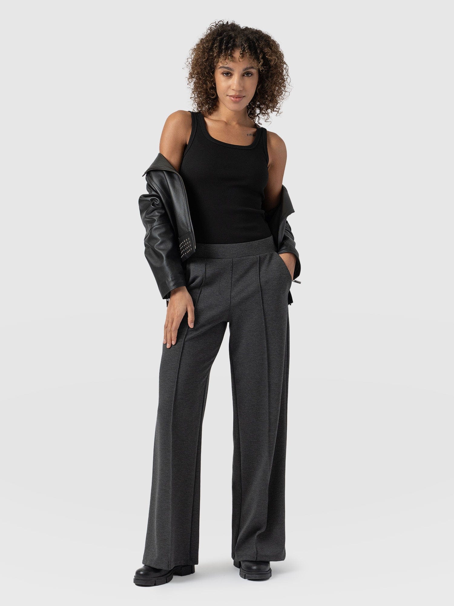 Keller Wide Leg Pant Charcoal - Women's Trousers | Saint + Sofia® UK