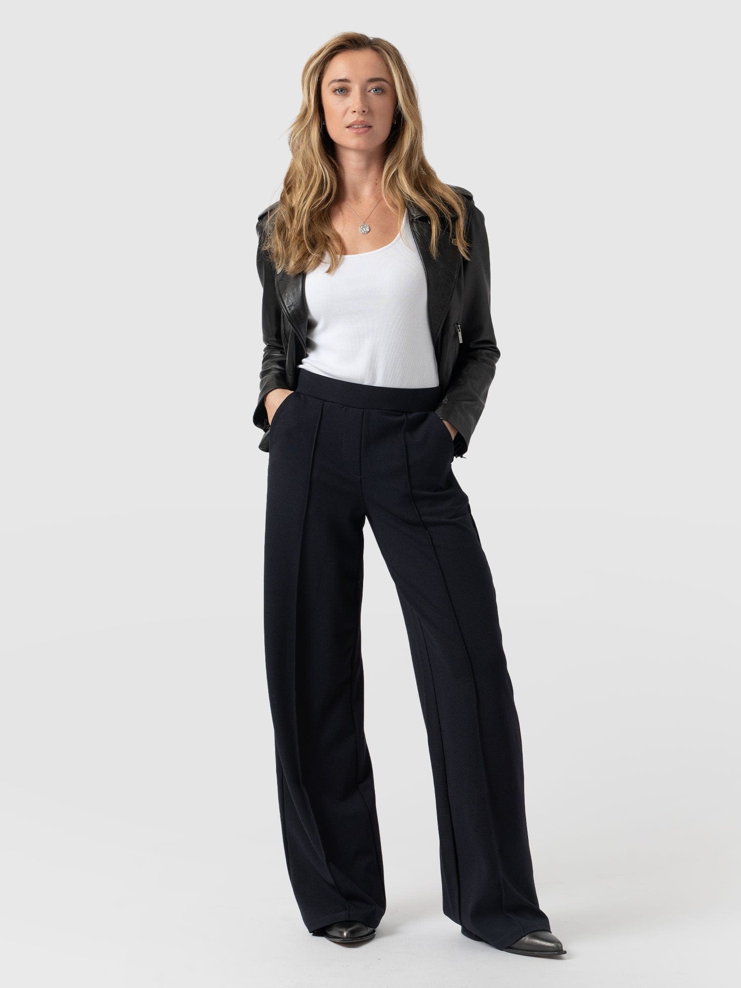 Keller Wide Leg Pant Navy - Women's Trousers | Saint + Sofia® UK