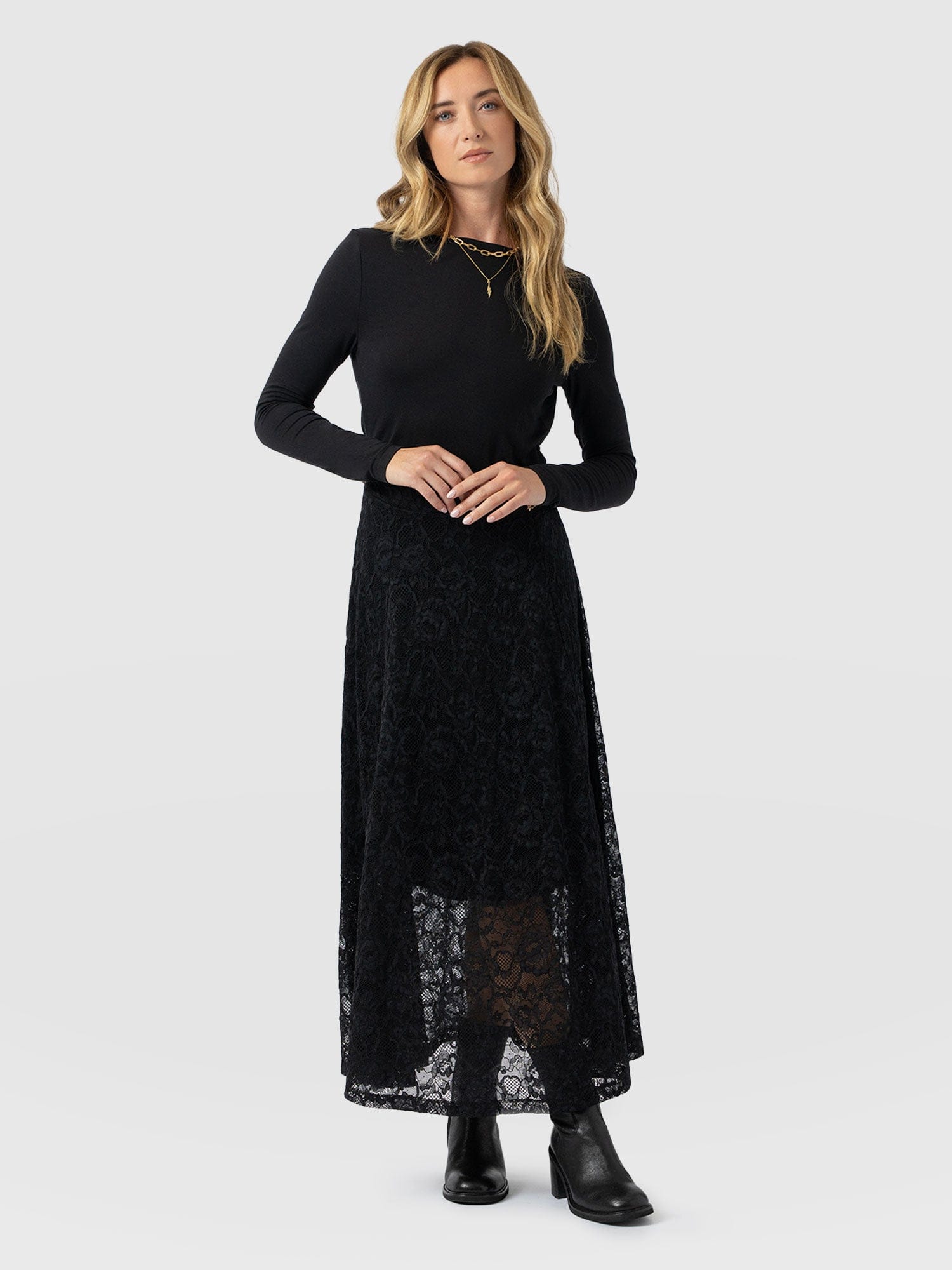 Lana A - Line Skirt - Black Lace