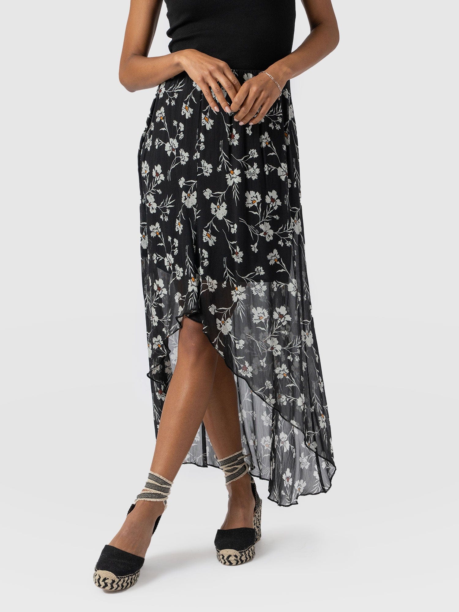 Lexi High Low Skirt - Black Spring Floral - Women's Skirts | Saint + Sofia® UK