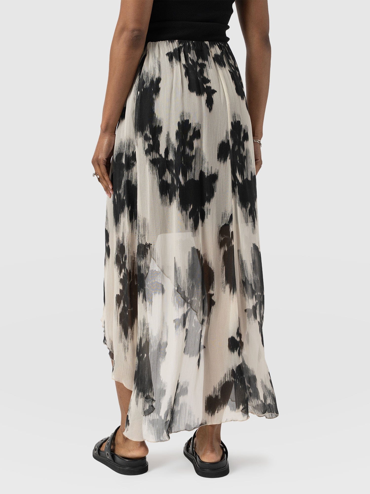 Lexi High Low Skirt - White Fade Floral - Women's Skirts | Saint + Sofia® UK
