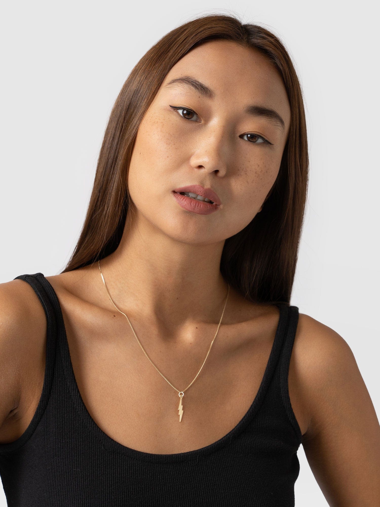 Lightning Bolt Pendant Necklace Gold - Women's Necklaces | Saint + Sofia® UK