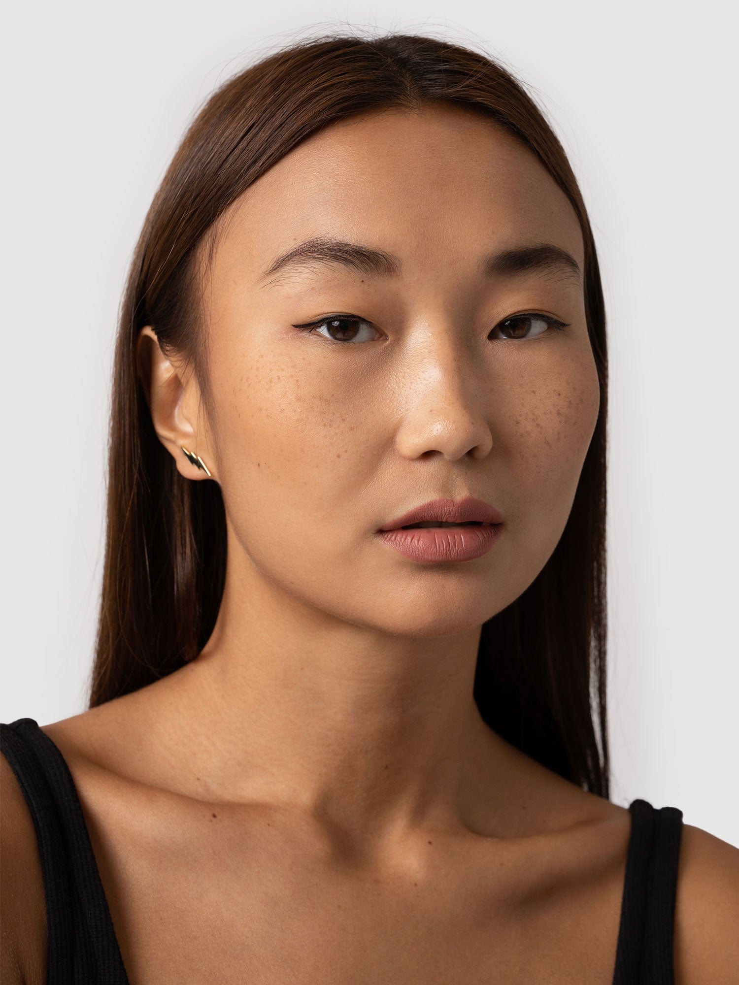 Lightning Bolt Stud Earrings Gold - Women's Earrings | Saint + Sofia® UK