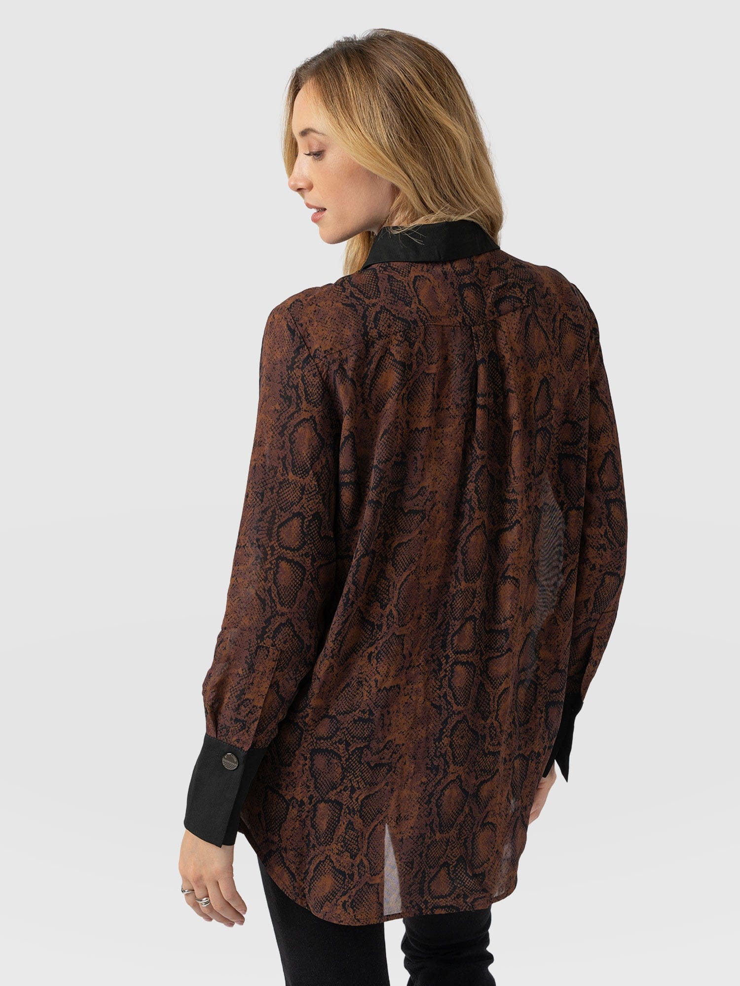 Madison Shirt Brown Snake - Women's Shirts | Saint + Sofia® UK
