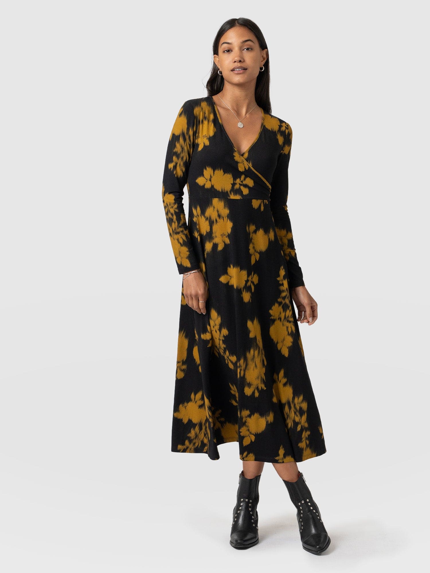Maggie Wrap Midi Dress Yellow Fade Floral - Women's Dresses | Saint + Sofia® UK