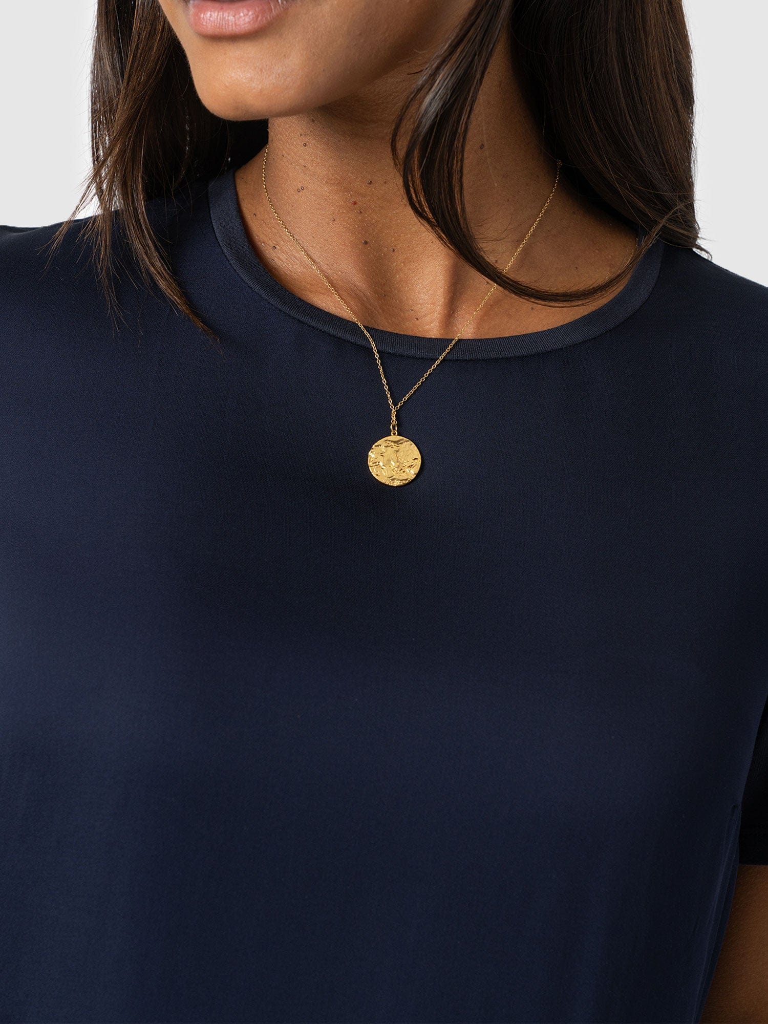 Rayner Contrast Tee Navy - Women's T-Shirts | Saint + Sofia® UK