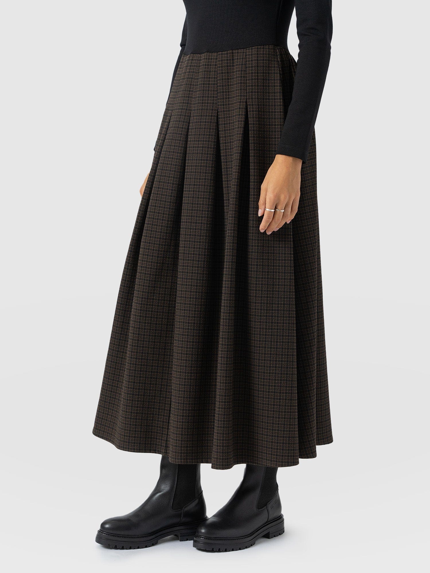Renee Contrast Long Sleeve Dress - Brown Check - Women's Dresses | Saint + Sofia® UK