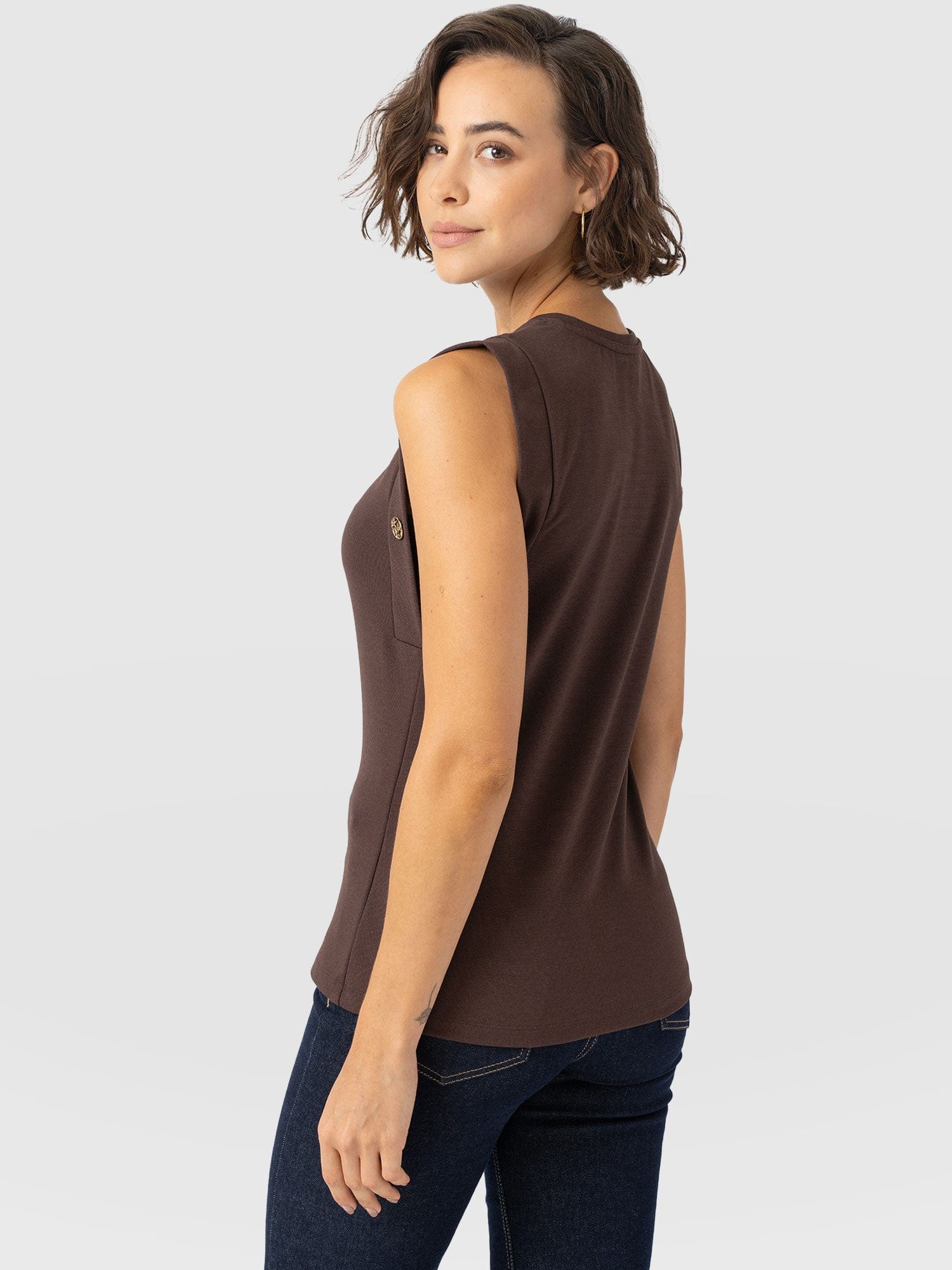 Rowan Tee - Brown - Molten - Women's T-shirts | Saint + Sofia? UK