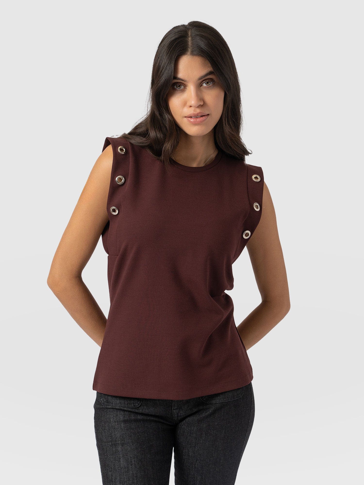 Rowan Tee Maroon Eyelet - Women's T-Shirts | Saint + Sofia® UK
