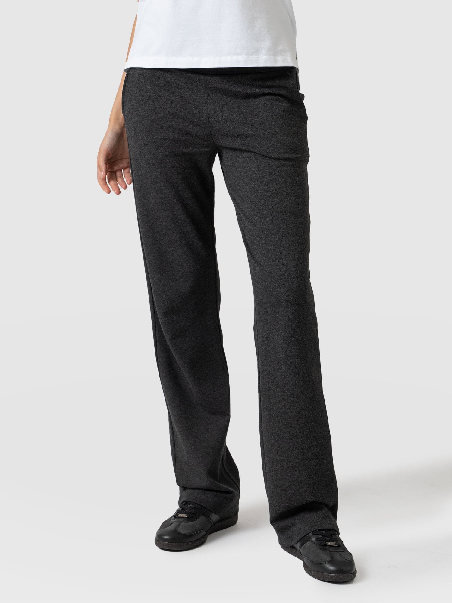 Runway Pant Charcoal - Women's Trousers | Saint + Sofia® UK