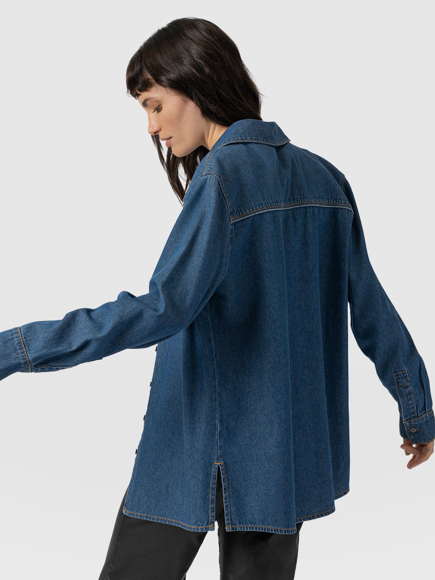 Sidney Denim Shirt Mid Blue - Women's Shirts | Saint + Sofia® UK