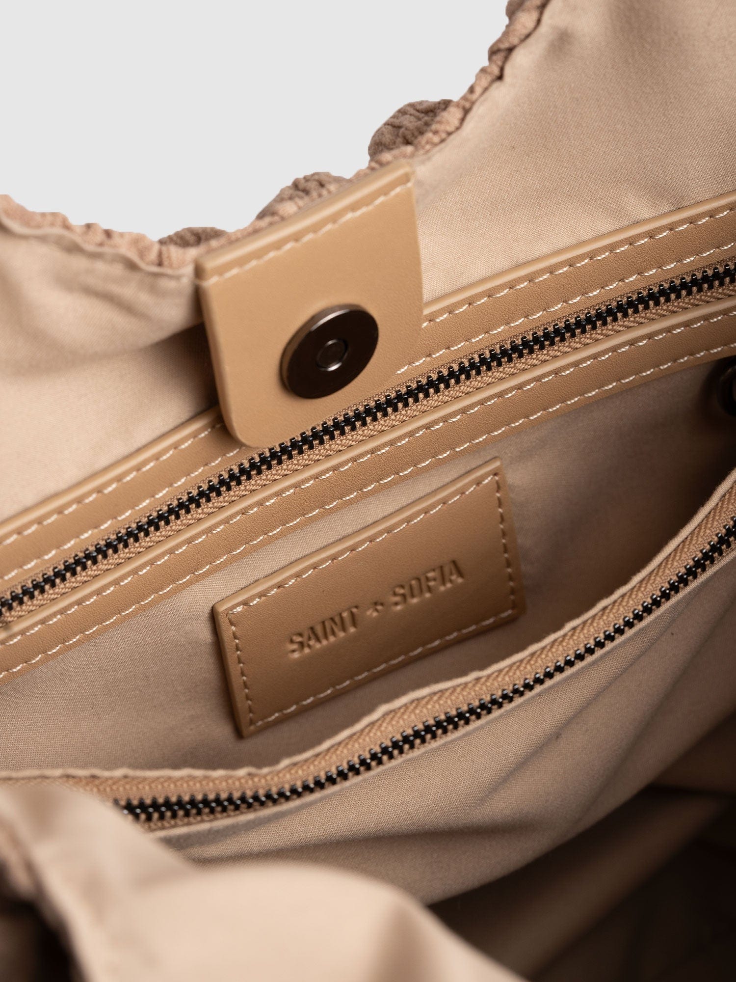 Soho Shoulder Tote Bag Beige - Women's Bags | Saint + Sofia® UK