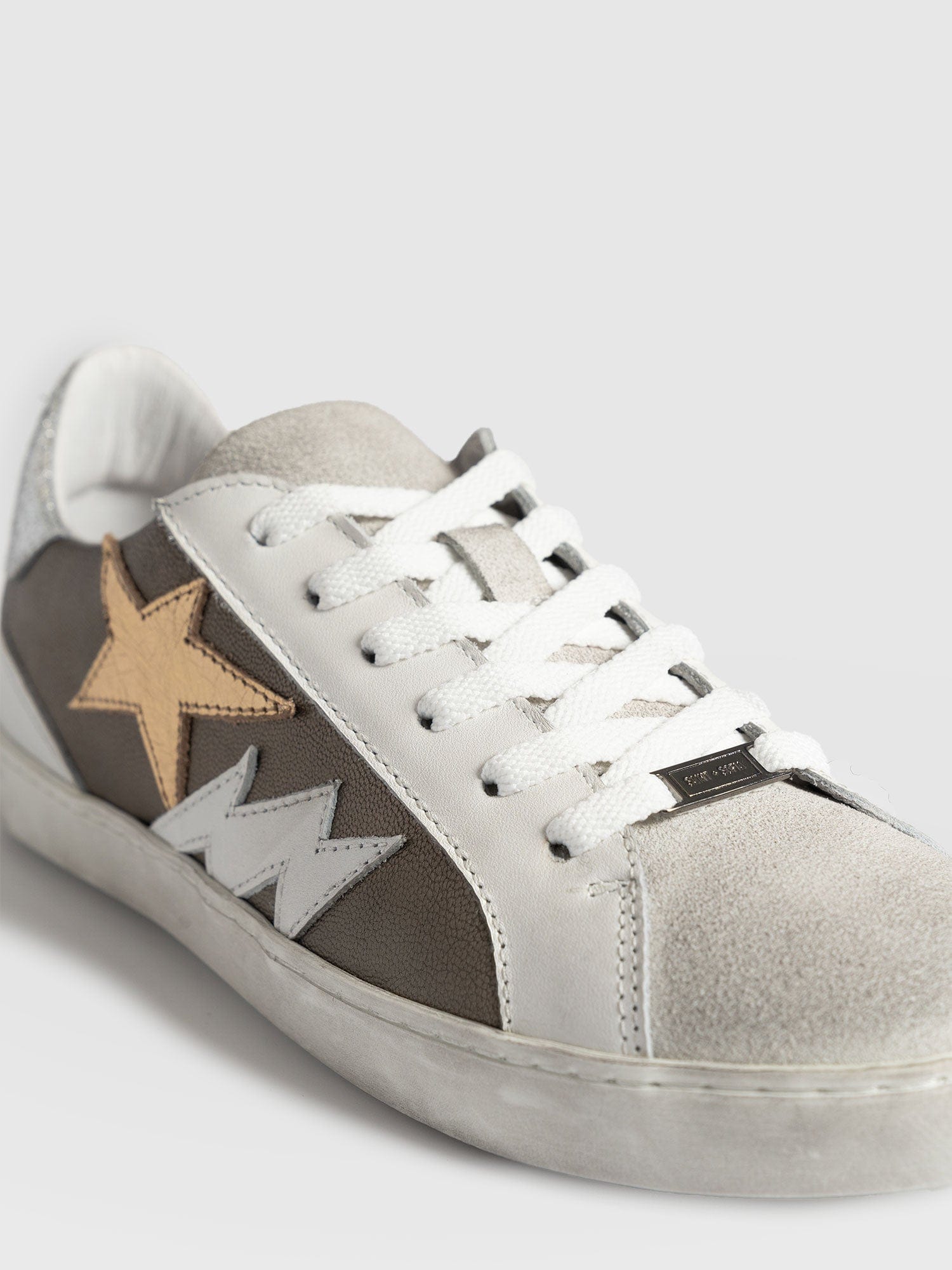 Spitalfields Trainers Metallic Gold - Women's Trainers | Saint + Sofia® UK
