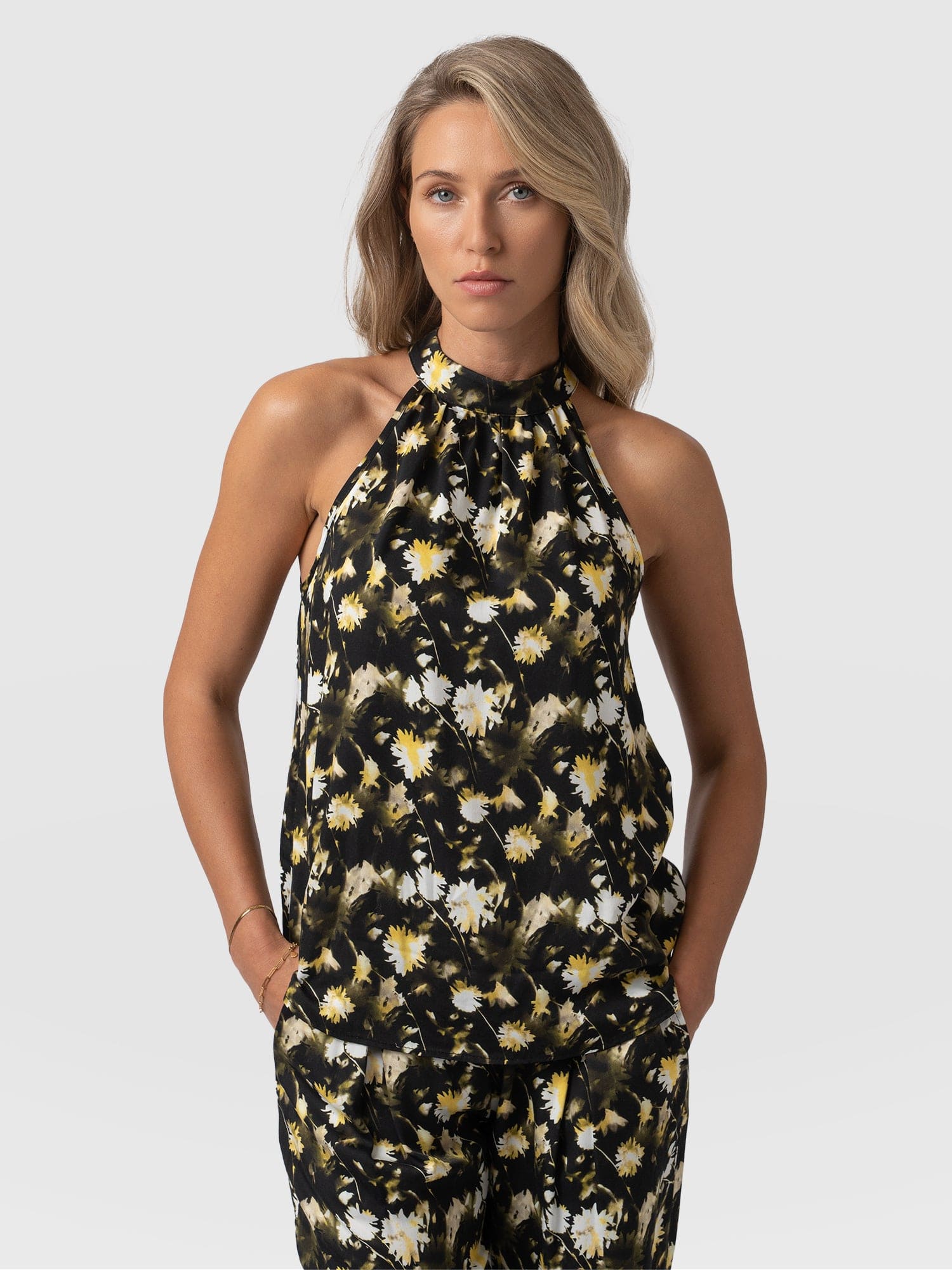 Tilda Halter Neck - Black Daisy Floral