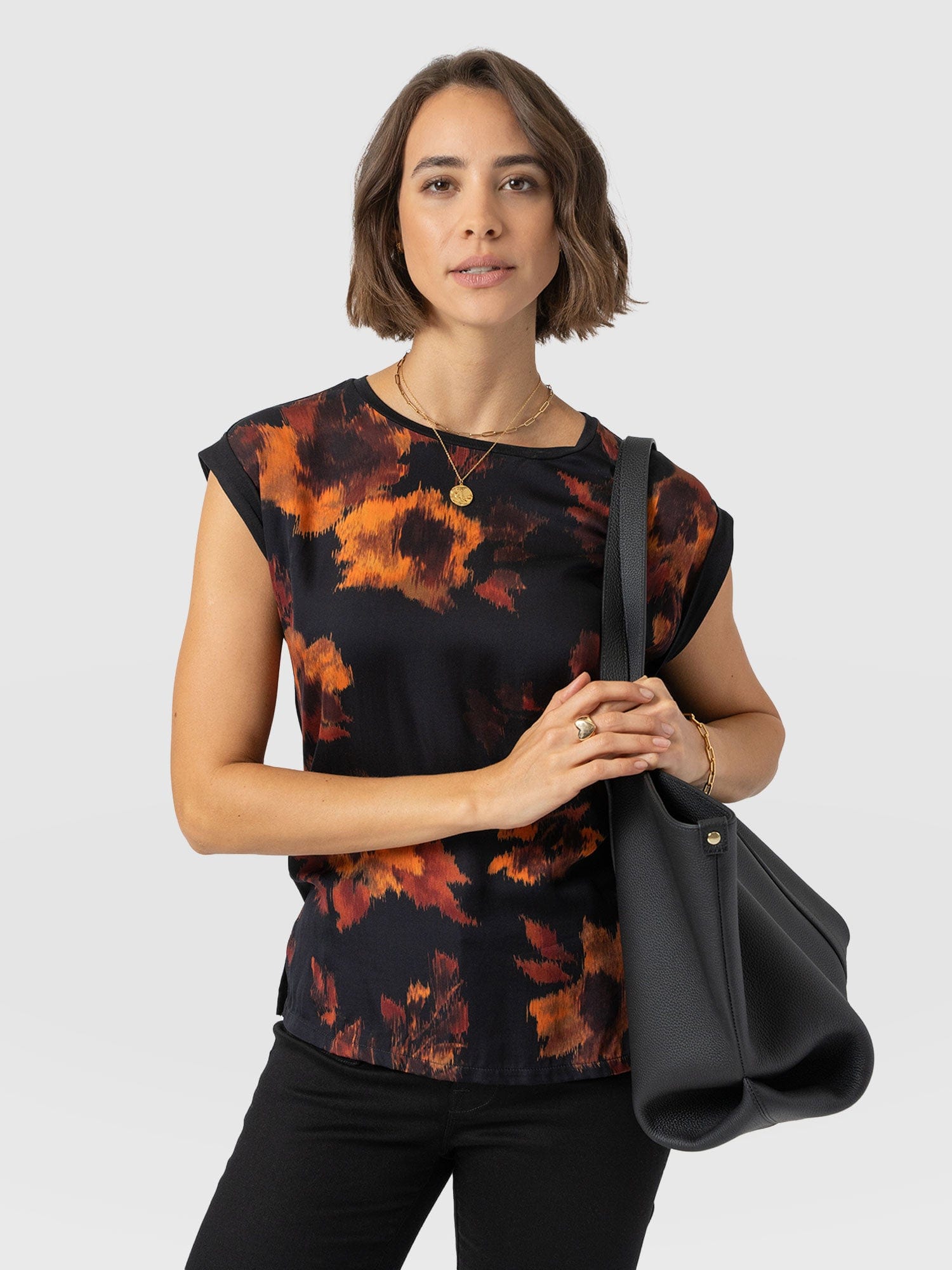 Turn Up Contrast Tee - Autumn Floral - Women's T-shirts | Saint + Sofia® UK