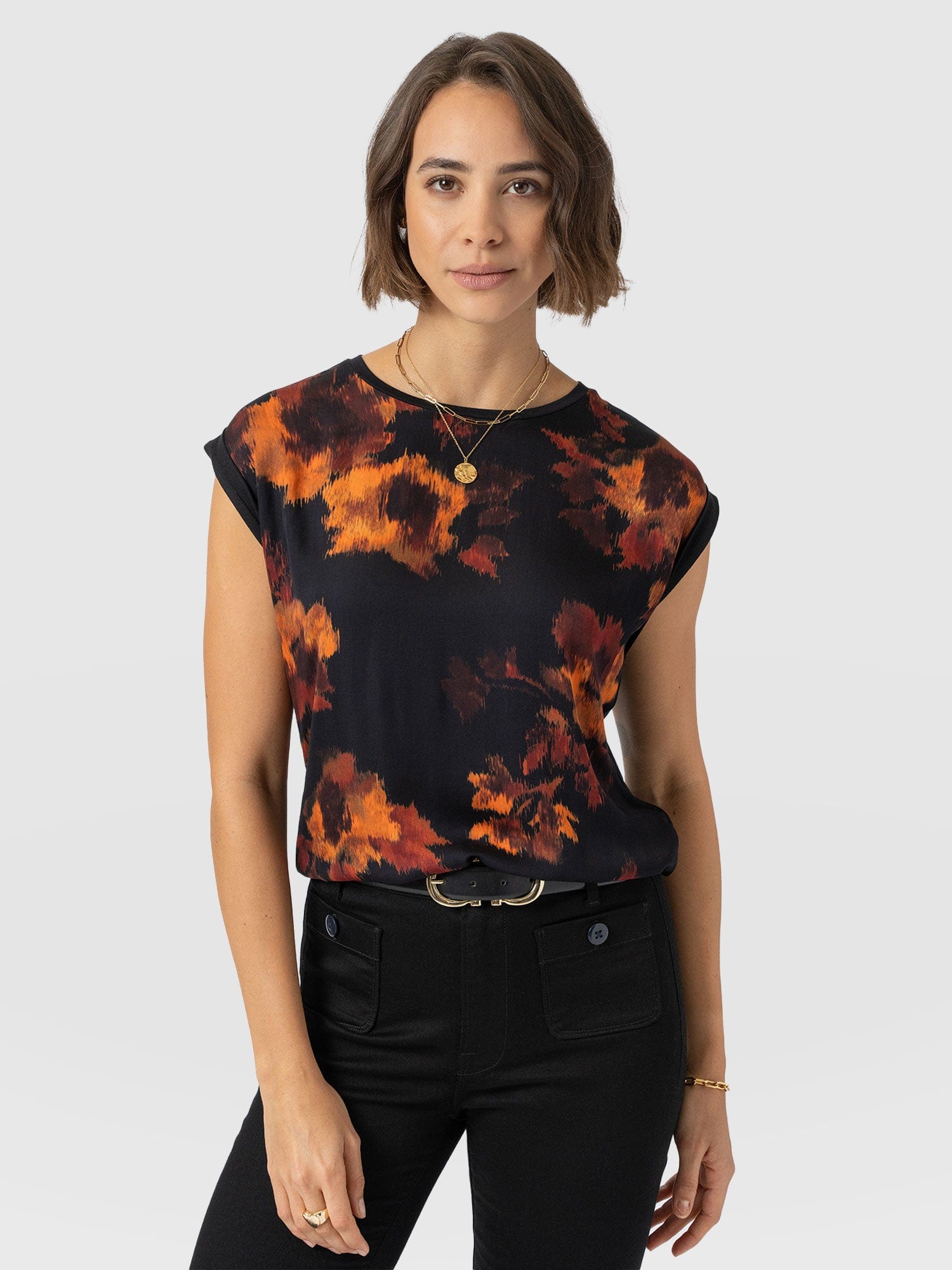 Turn Up Contrast Tee - Autumn Floral - Women's T-shirts | Saint + Sofia® UK