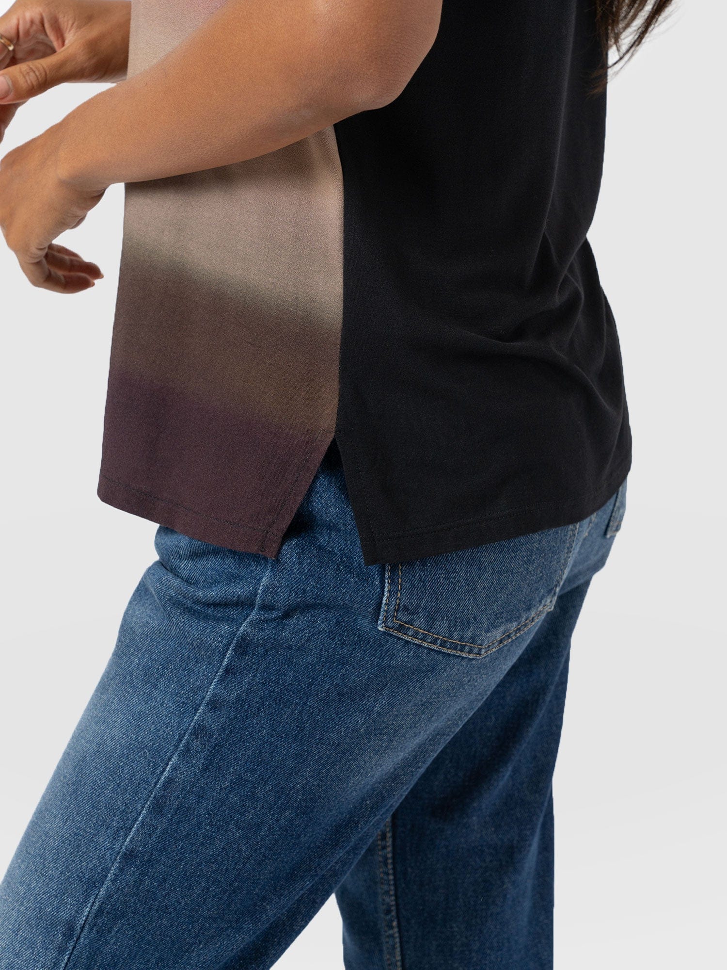 Turn Up Contrast Tee - Purple Gradient - Women's T-shirts | Saint + Sofia® UK