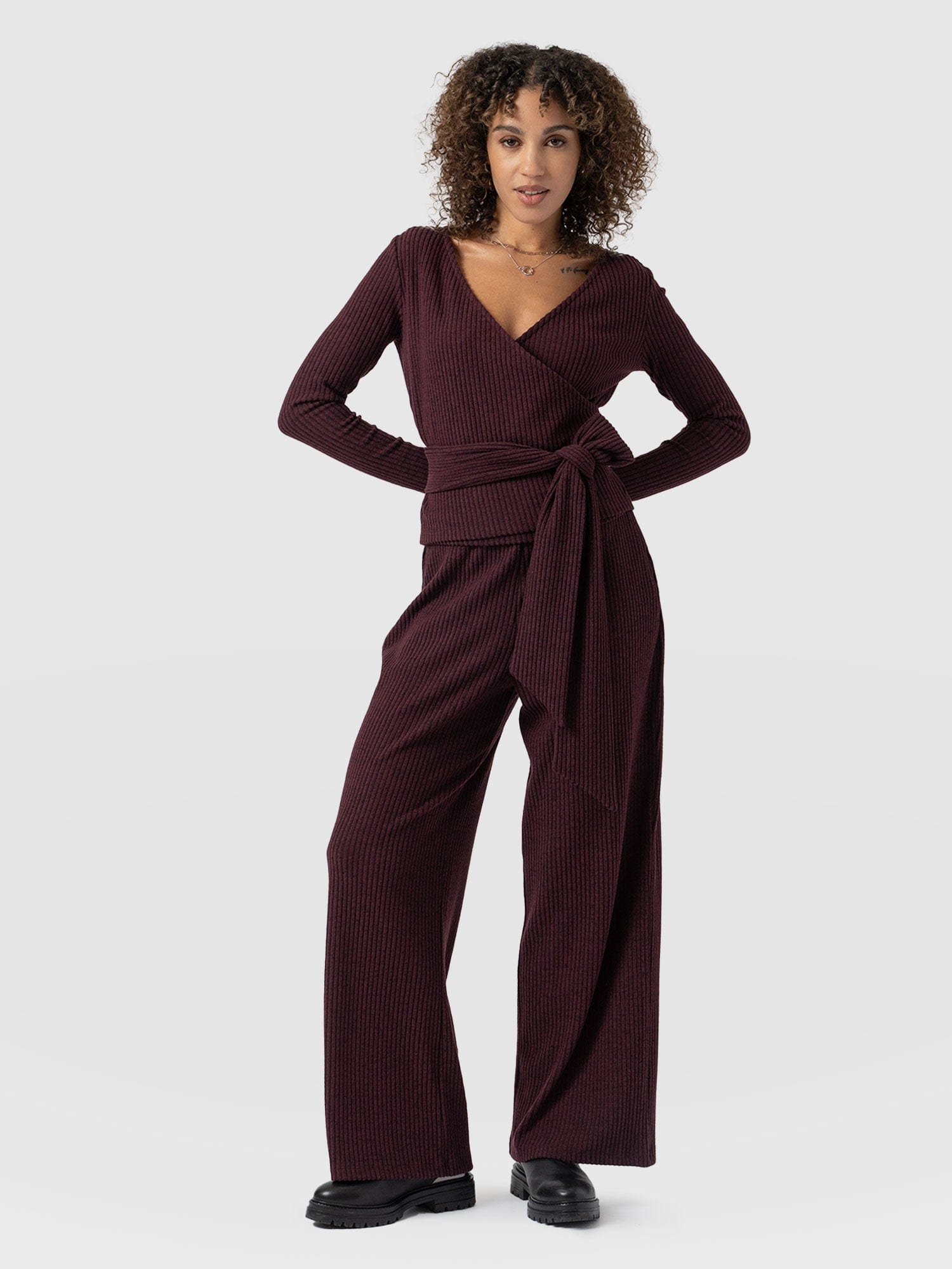 Victory Rib Wide Leg Pant Burgundy - Women's Trousers | Saint + Sofia® UK