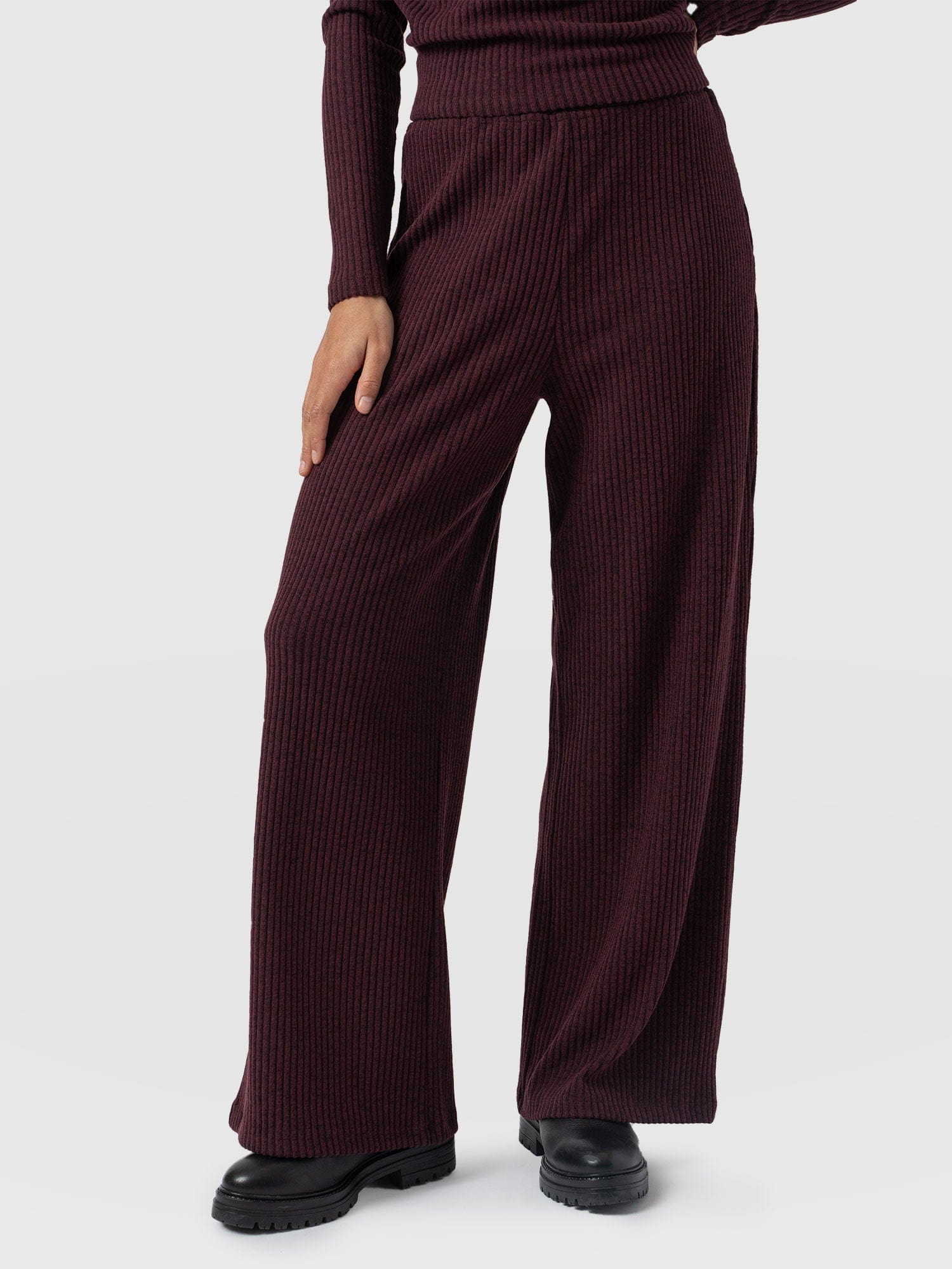 Victory Rib Wide Leg Pant Burgundy - Women's Trousers | Saint + Sofia® UK