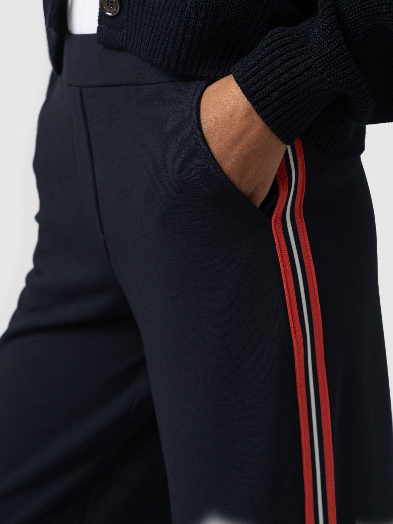 Victory Straight Leg Pant Navy/Red Stripe - Women's Trousers | Saint + Sofia® UK