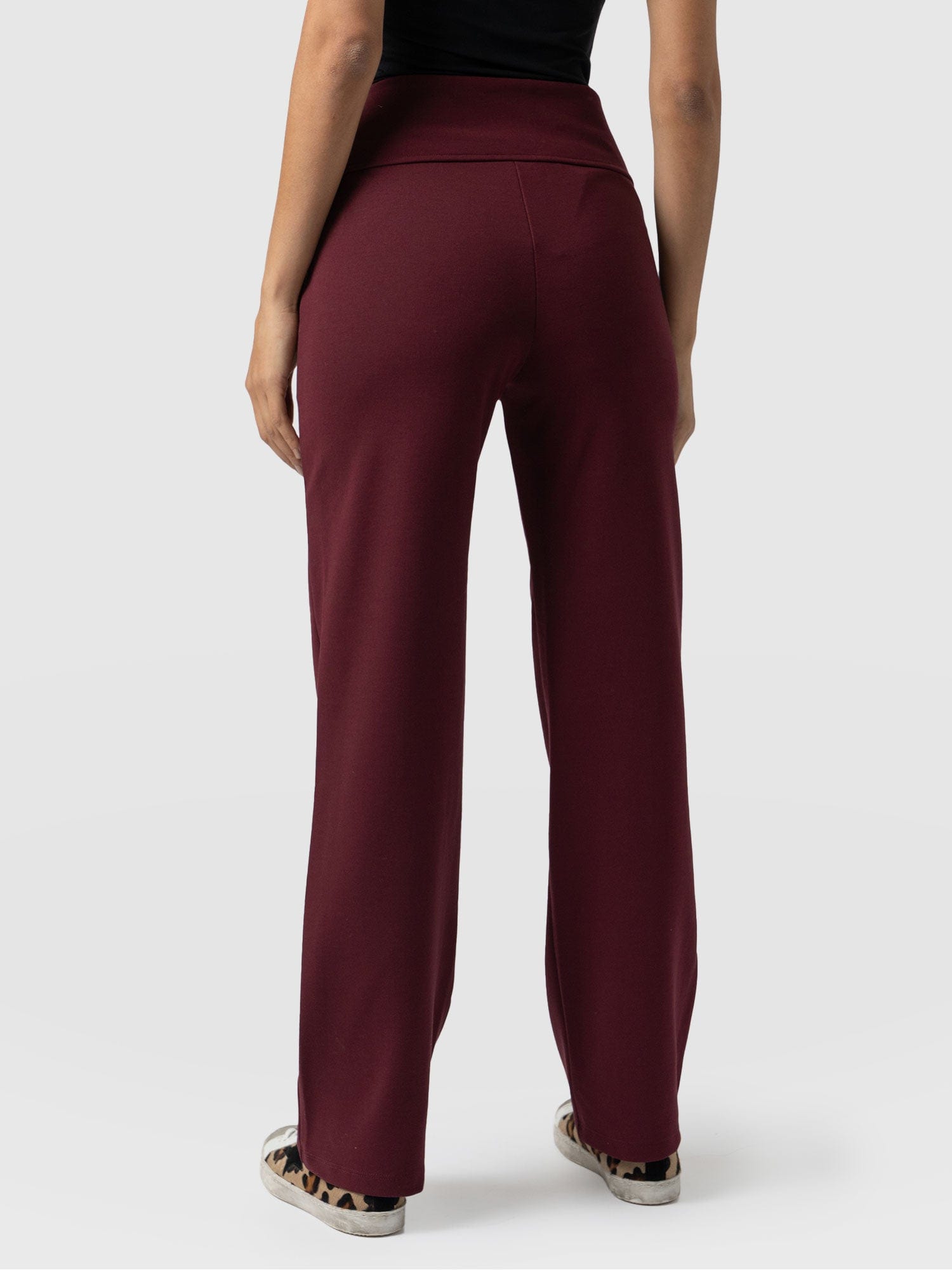 Runway Pant Burgundy - Women's Trousers | Saint + Sofia® UK